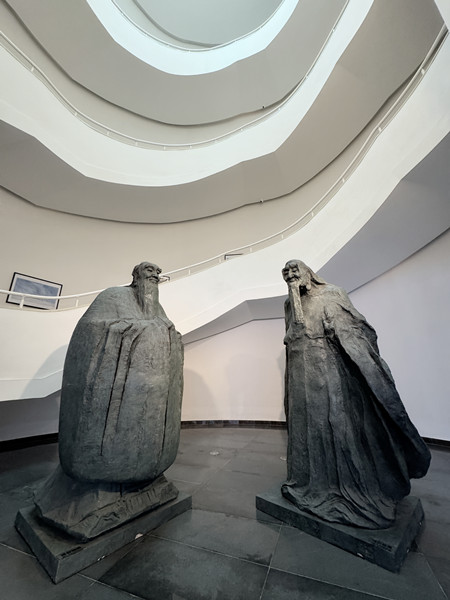 《問道》在青海美術(shù)館展出_副本