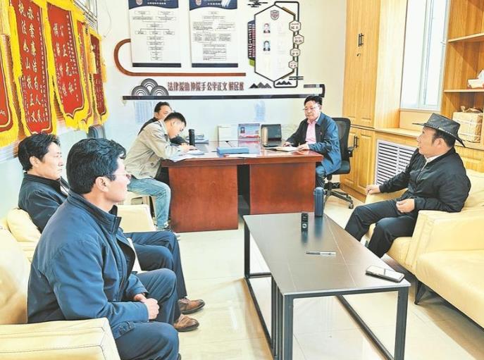 “有矛盾，找達保準沒錯！”——記海南州興海縣社會治安綜合治理中心專職調解員達保